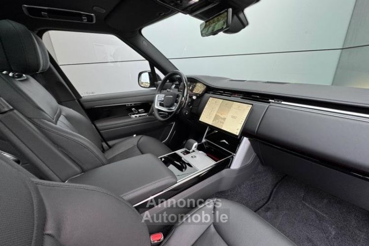 Land Rover Range Rover 4.4 P530 530ch Autobiography LWB 7 places - <small></small> 195.900 € <small>TTC</small> - #18