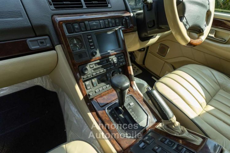 Land Rover Range Rover 4.6 V8 Vogue A - <small></small> 29.990 € <small>TTC</small> - #49