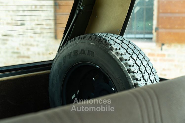 Land Rover Range Rover CLASSIC - Prix sur Demande - #24