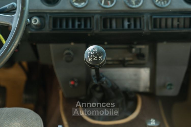 Land Rover Range Rover CLASSIC - Prix sur Demande - #28