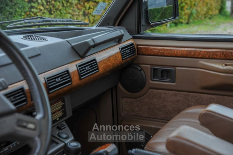 Land Rover Range Rover Classic 4 doors - Automatic - <small></small> 45.000 € <small>TTC</small> - #17