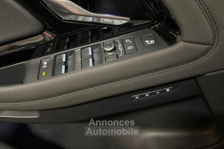 Land Rover Range Rover EVOQUE 2.0 D180 SE - 69000km - Jantes 20 - Toit panoramique - ACC -360° - <small></small> 34.990 € <small>TTC</small> - #20