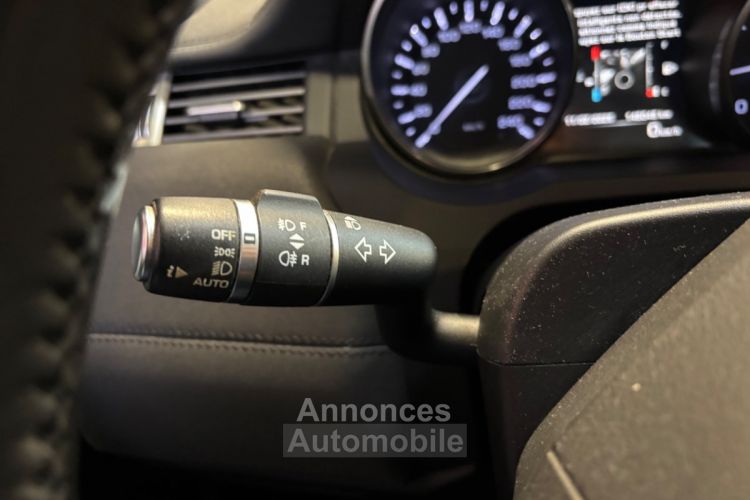 Land Rover Range Rover Evoque 2.2 150ch Pure avec Pack Tech/2eme MAIN/ Disques et plaquettes avant arriere neuf/4pneus Neuf - <small></small> 13.490 € <small>TTC</small> - #22