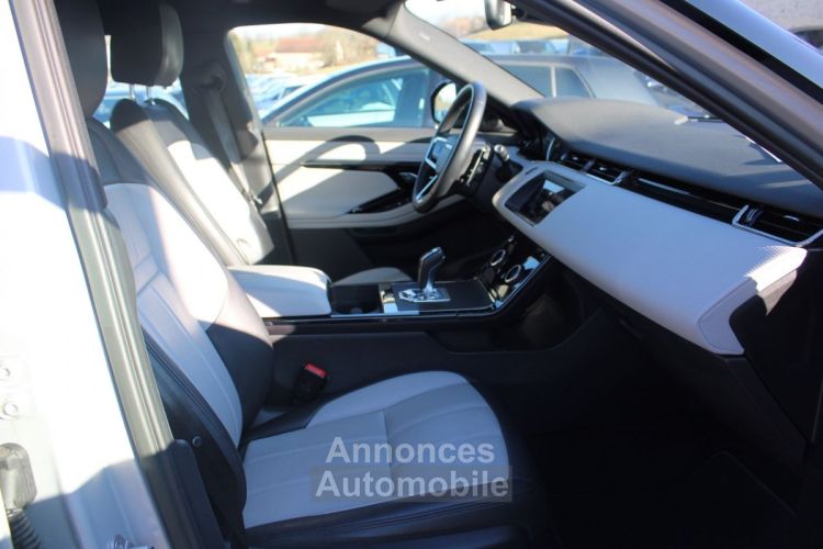 Land Rover Range Rover Evoque FLEX FUEL 200 CV R-DYNAMIC GPS 3D CAMÉRA FULL LED ATTELAGE JA 18 USB BOITE AUTO - <small></small> 35.900 € <small>TTC</small> - #9