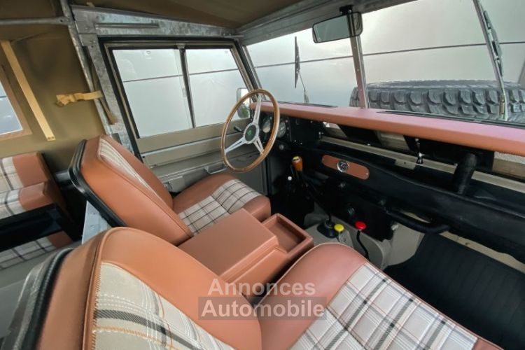 Land Rover Range Rover LAND 88 SANTANA - <small></small> 37.900 € <small>TTC</small> - #15