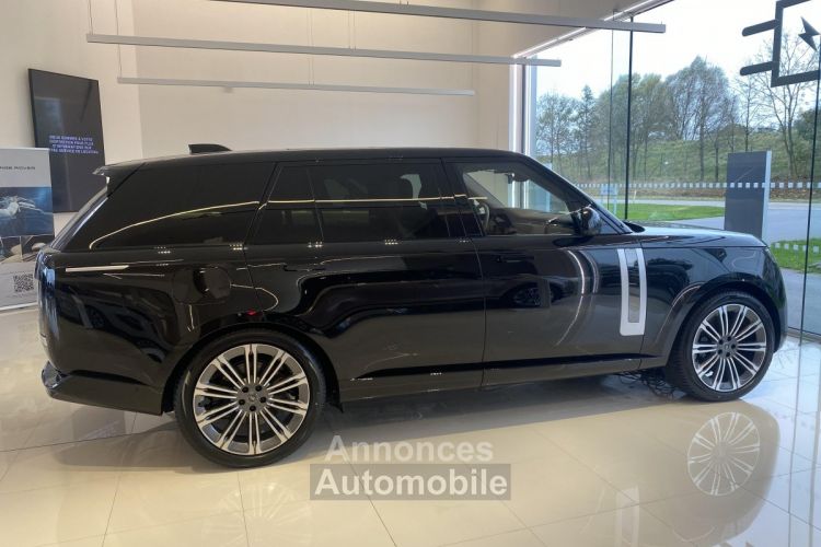 Land Rover Range Rover LWB SV AWD Auto. 23MY - <small></small> 241.373 € <small>TTC</small> - #2