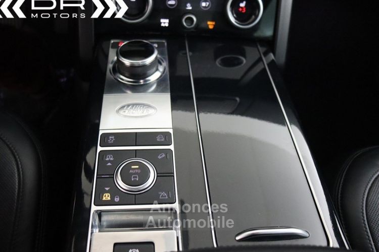 Land Rover Range Rover SDV8 AUTOBIOGRAPHY - LEDER PANODAK REAR SEAT ENTERTAINMENT - <small></small> 55.995 € <small>TTC</small> - #38
