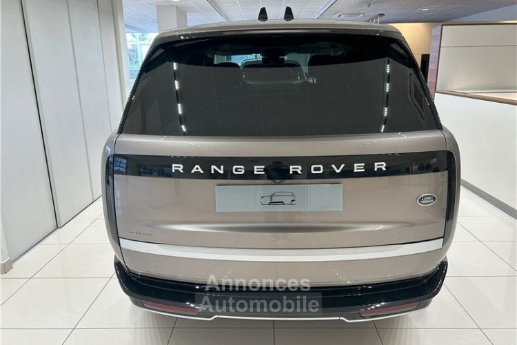 Land Rover Range Rover SWB P510e PHEV AWD Autobiography - <small></small> 159.900 € <small>TTC</small> - #4