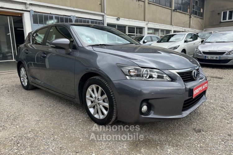 Lexus CT 200H F SPORT / CRITERE 1 / CREDIT / TOUTES FACTURES/ - <small></small> 14.999 € <small>TTC</small> - #3