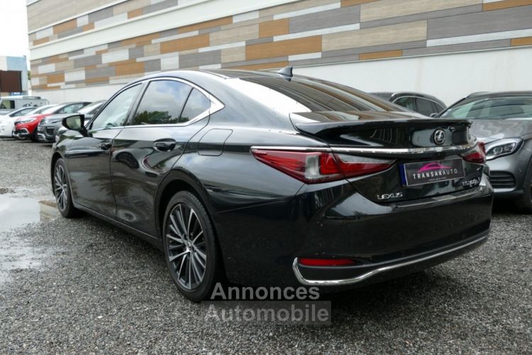 Lexus ES 300 h LUXE MY 23 178 ch BVA TOIT OUVRANT - <small></small> 37.990 € <small>TTC</small> - #3