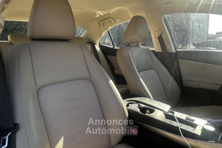 Lexus IS 300h - BV E-CVT 300H Executive PHASE 2 - <small></small> 21.990 € <small>TTC</small> - #15