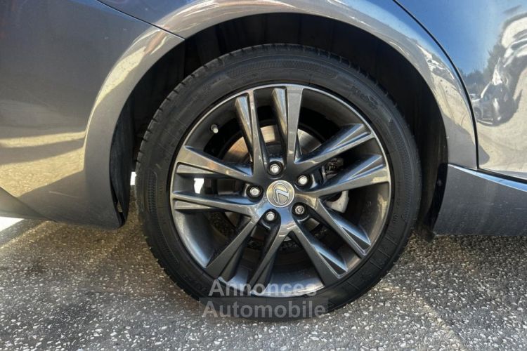 Lexus IS 300h - BV E-CVT 300H Executive PHASE 2 - <small></small> 21.990 € <small>TTC</small> - #20