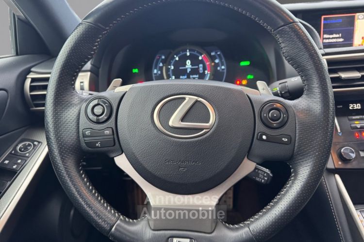 Lexus IS 300h F Sport - <small></small> 20.480 € <small>TTC</small> - #13