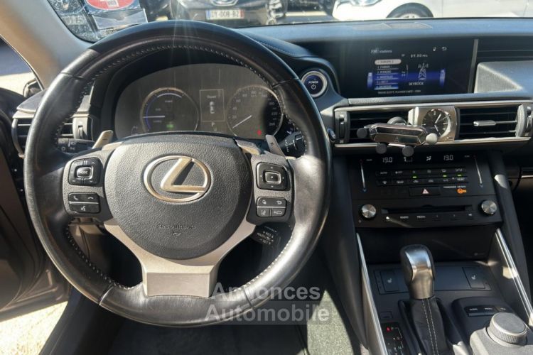 Lexus IS F 300h - BV E-CVT 300H Sport PHASE 2 - <small></small> 21.990 € <small>TTC</small> - #5