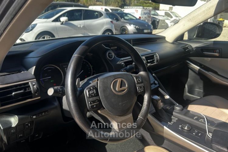 Lexus IS F 300h - BV E-CVT 300H Sport PHASE 2 - <small></small> 21.990 € <small>TTC</small> - #14