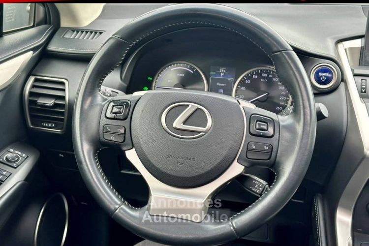 Lexus NX 300H LUXE 4WD AUTO TOIT OUVRANT - <small></small> 18.990 € <small>TTC</small> - #18