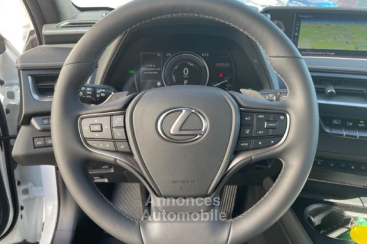 Lexus UX 300e Luxe - <small></small> 35.990 € <small>TTC</small> - #7