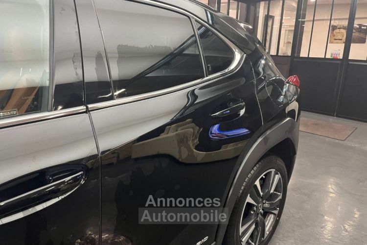 Lexus UX executive 250 CV - <small></small> 26.990 € <small>TTC</small> - #25