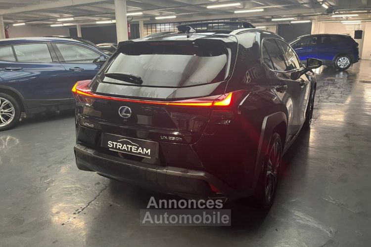 Lexus UX executive 250 CV - <small></small> 26.990 € <small>TTC</small> - #33