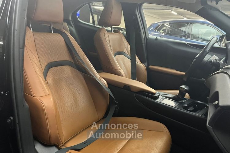 Lexus UX executive 250 CV - <small></small> 26.990 € <small>TTC</small> - #47