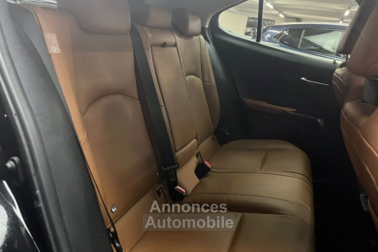 Lexus UX executive 250 CV - <small></small> 26.990 € <small>TTC</small> - #48