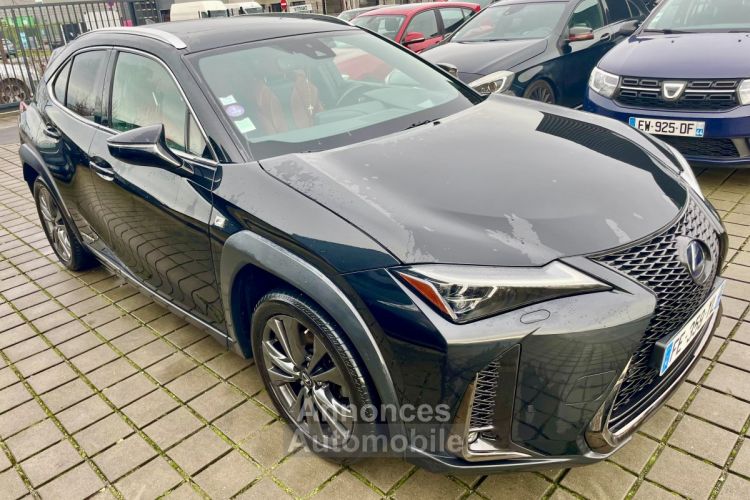 Lexus UX UX250H 2.0L 250h E-Four PACK SPORT GARANTIE 2027 - <small></small> 22.490 € <small>TTC</small> - #2