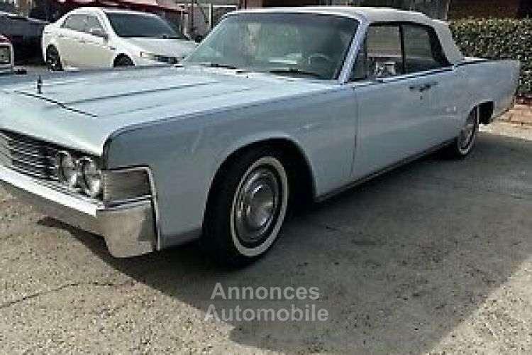 Lincoln Continental - <small></small> 75.200 € <small>TTC</small> - #1