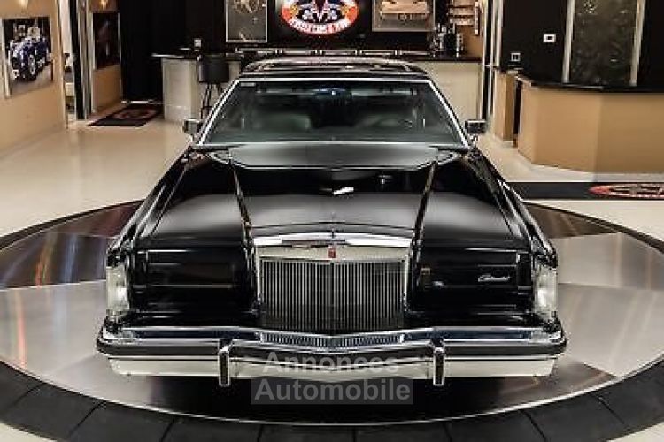 Lincoln Continental - <small></small> 90.500 € <small>TTC</small> - #9