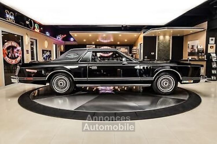 Lincoln Continental - <small></small> 90.500 € <small>TTC</small> - #12