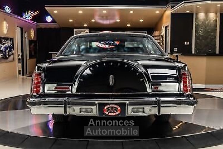 Lincoln Continental - <small></small> 90.500 € <small>TTC</small> - #15