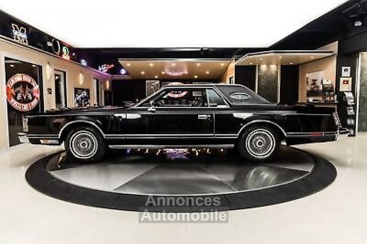 Lincoln Continental - <small></small> 90.500 € <small>TTC</small> - #19