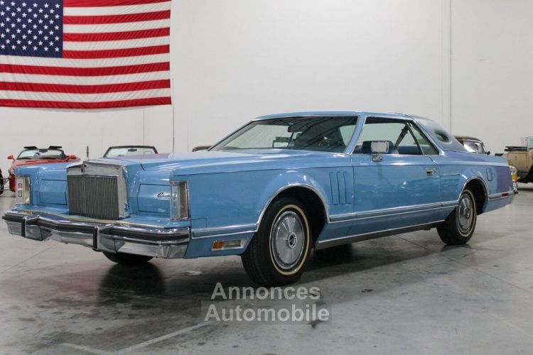 Lincoln Continental - <small></small> 21.300 € <small>TTC</small> - #1