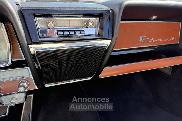 Lincoln Continental  - <small></small> 145.200 € <small>TTC</small> - #15