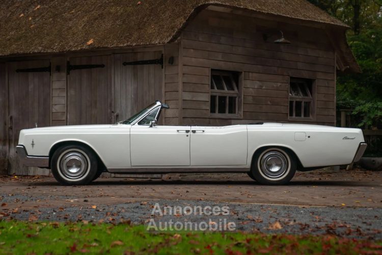 Lincoln Continental 1966 Convertible - <small></small> 34.500 € <small>TTC</small> - #3