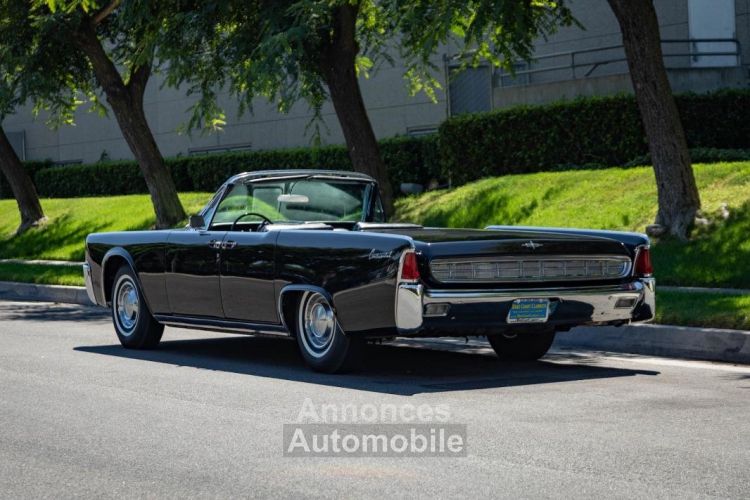 Lincoln Continental 430 CID 320HP V8 4 portes Cabriolet - <small></small> 151.900 € <small>TTC</small> - #2