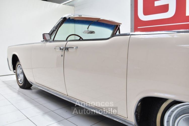 Lincoln Continental Convertible - <small></small> 39.900 € <small>TTC</small> - #15