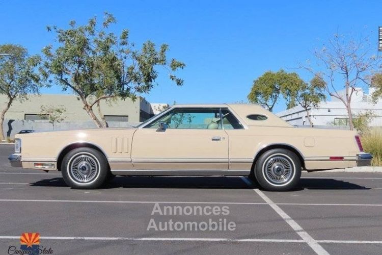 Lincoln Continental mark v  - <small></small> 43.300 € <small>TTC</small> - #8