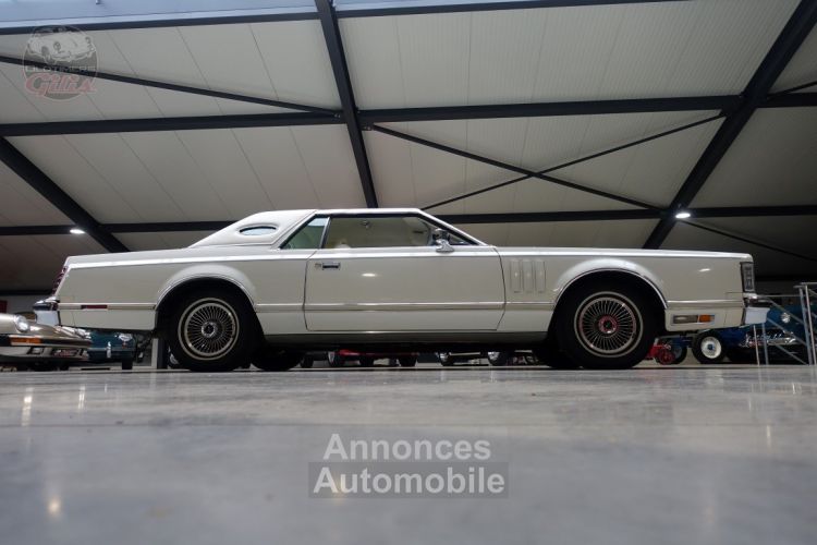 Lincoln Continental Mk V - <small></small> 19.000 € <small>TTC</small> - #11