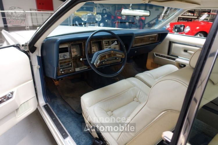 Lincoln Continental Mk V - <small></small> 19.000 € <small>TTC</small> - #22