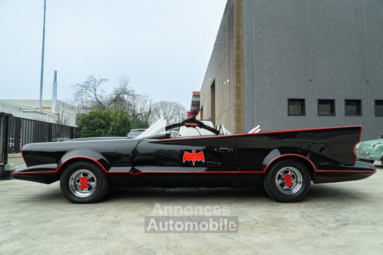 Lincoln Continental ORIGINAL BATMOBILE REPLICA - Prix sur Demande - #19