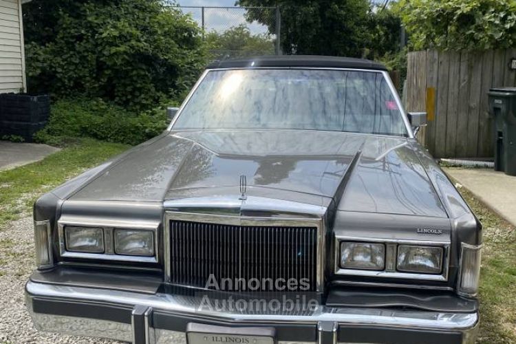 Lincoln Town Car - <small></small> 23.000 € <small>TTC</small> - #1