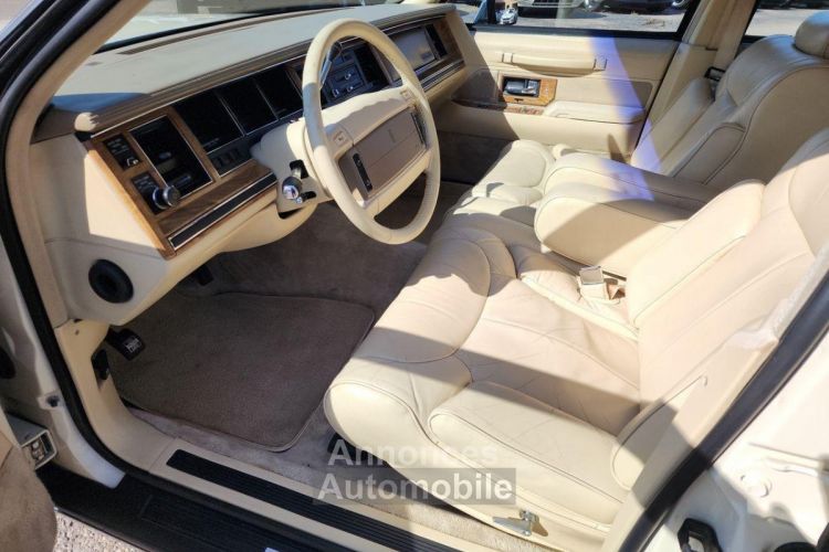 Lincoln Town Car - <small></small> 19.000 € <small>TTC</small> - #3