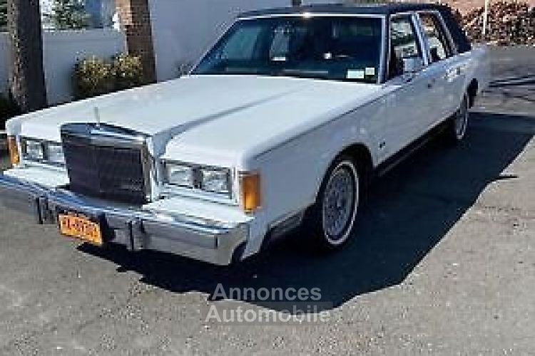 Lincoln Town Car - <small></small> 24.000 € <small>TTC</small> - #1