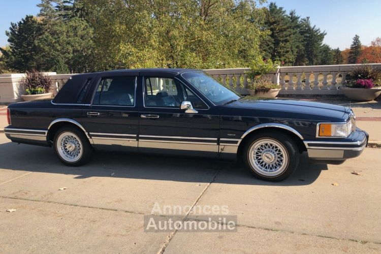 Lincoln Town Car - <small></small> 38.100 € <small>TTC</small> - #9