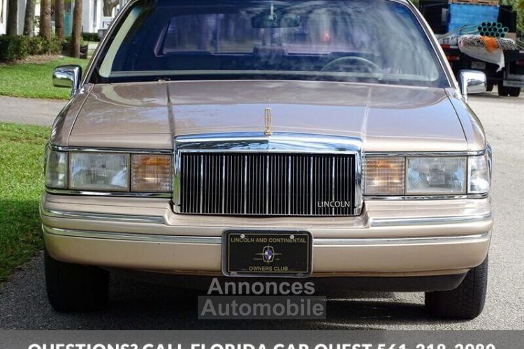 Lincoln Town Car - <small></small> 18.200 € <small>TTC</small> - #2