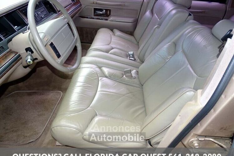 Lincoln Town Car - <small></small> 18.200 € <small>TTC</small> - #25