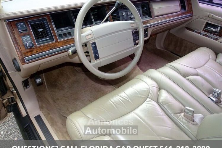 Lincoln Town Car - <small></small> 18.200 € <small>TTC</small> - #27