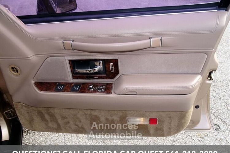 Lincoln Town Car - <small></small> 18.200 € <small>TTC</small> - #39