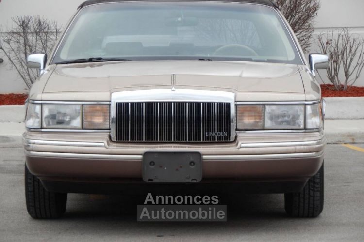 Lincoln Town Car - <small></small> 16.200 € <small>TTC</small> - #7