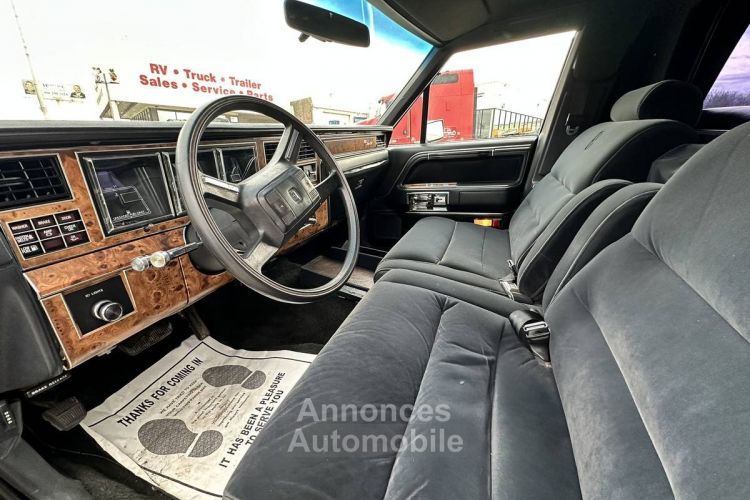 Lincoln Town Car base  - <small></small> 16.000 € <small>TTC</small> - #10